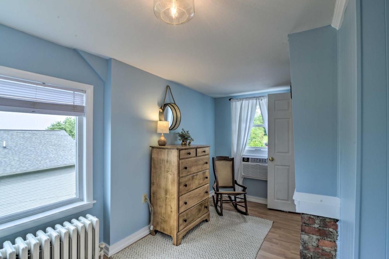 Enchanting Family House With Balcony Less Than 3 Mi To Wvu! Morgantown Exteriör bild